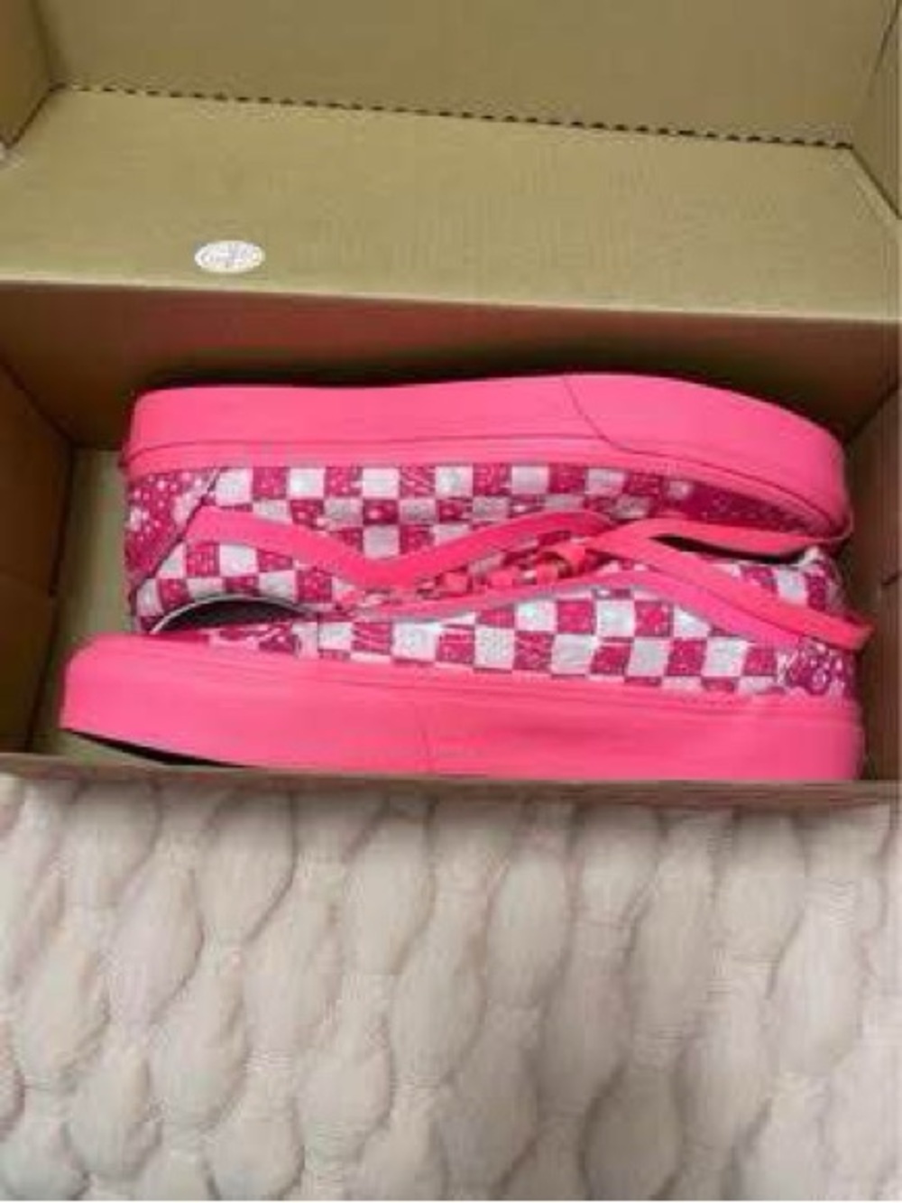Vans Pink and White Checkerboard Low-Top Sneakers